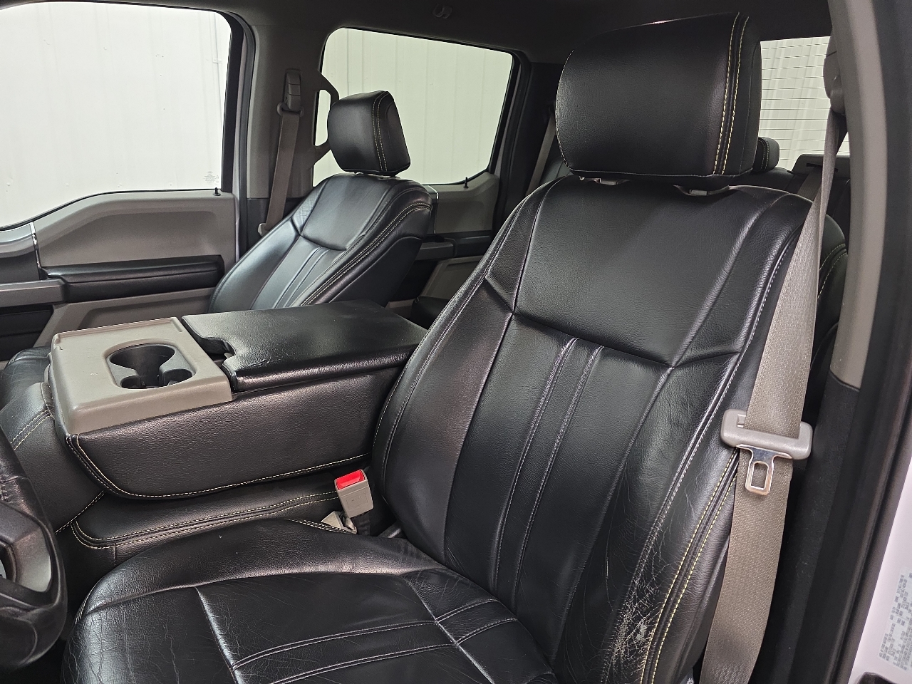 Ford F-150 4WD SuperCrew 139" XLT 2019