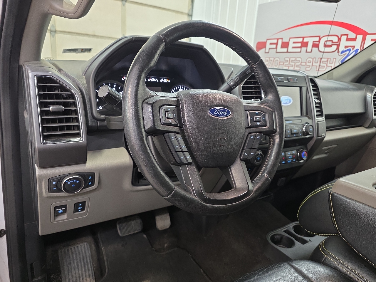 Ford F-150 4WD SuperCrew 139" XLT 2019