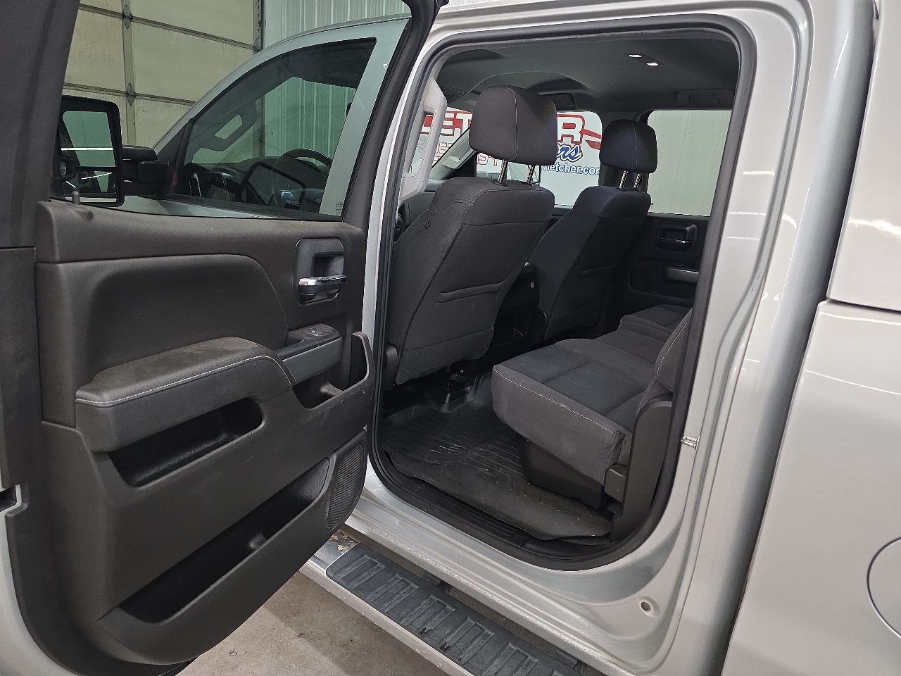 Chevrolet Silverado 2500HD 4WD Crew Cab 153" LT 2018