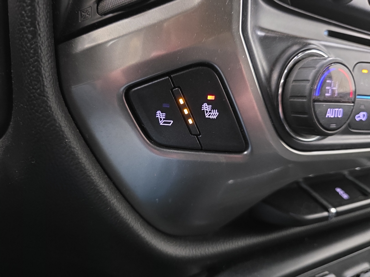 Chevrolet Silverado 2500HD 4WD Crew Cab 153" LT 2018