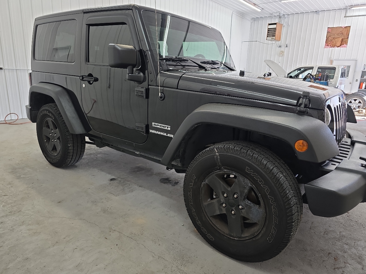 Jeep Wrangler 4WD 2dr Sport 2012