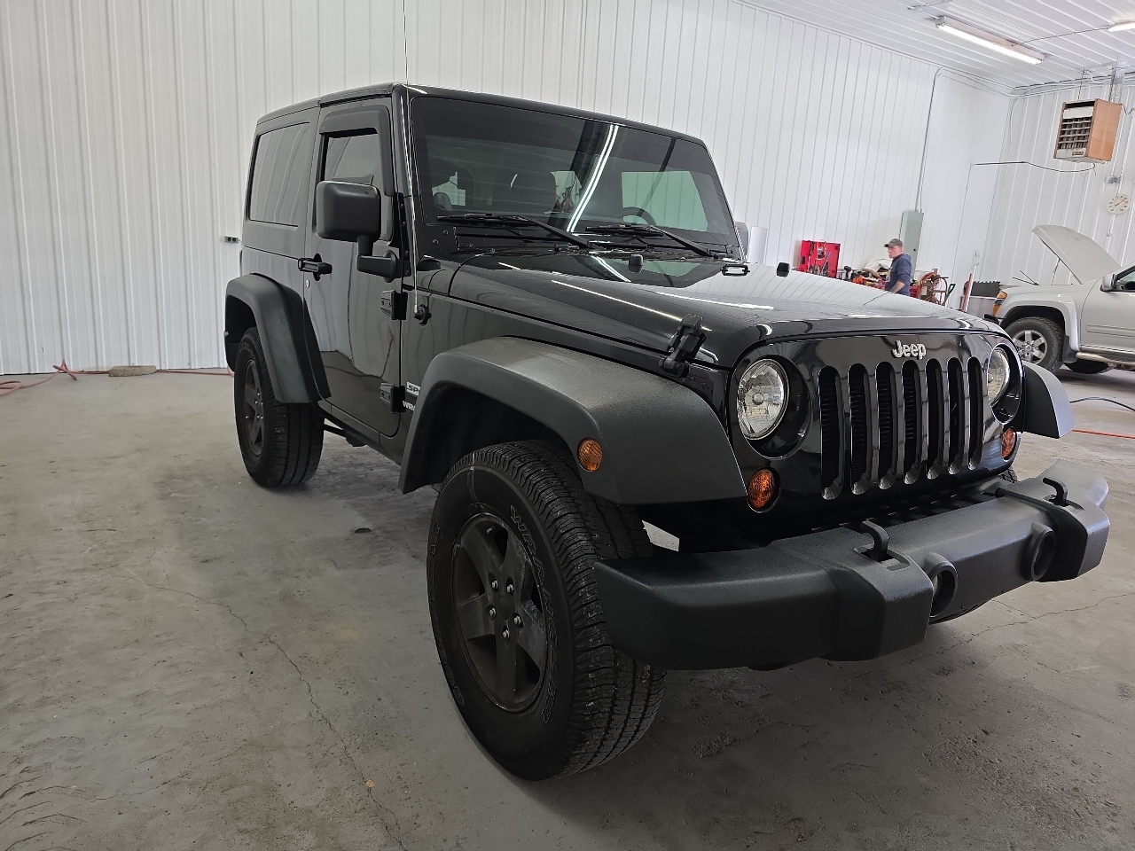 Jeep Wrangler 4WD 2dr Sport 2012