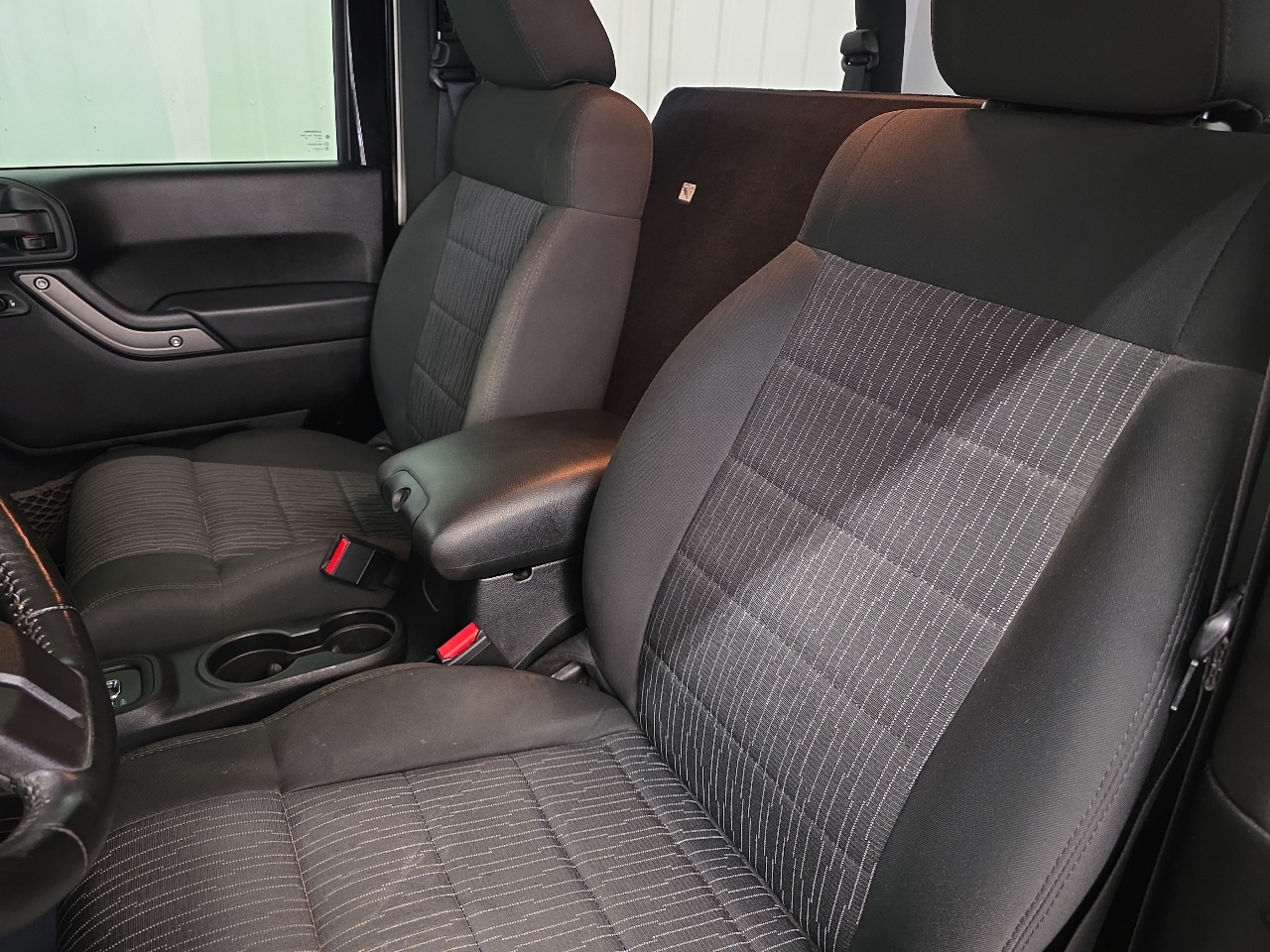 Jeep Wrangler 4WD 2dr Sport 2012