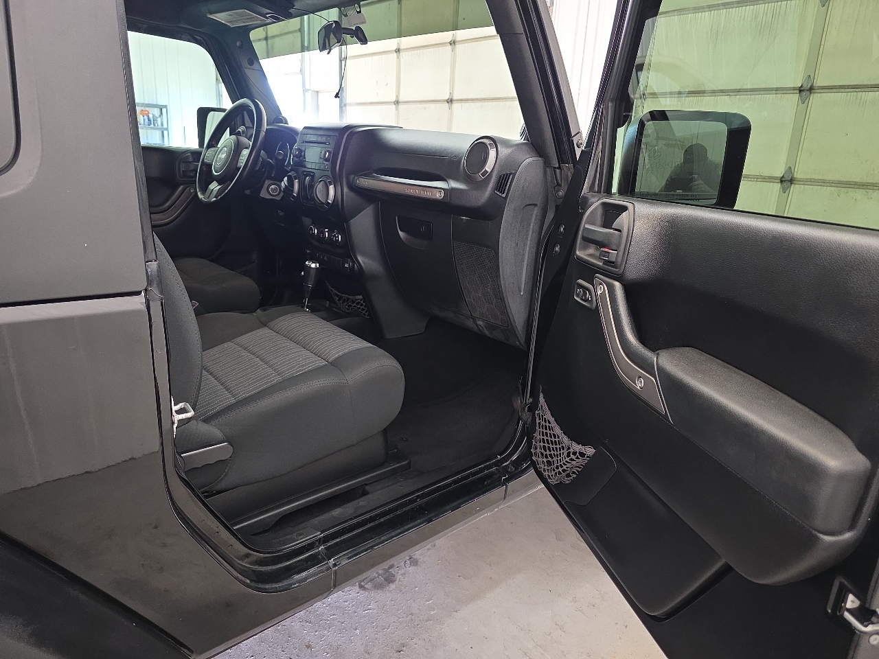 Jeep Wrangler 4WD 2dr Sport 2012