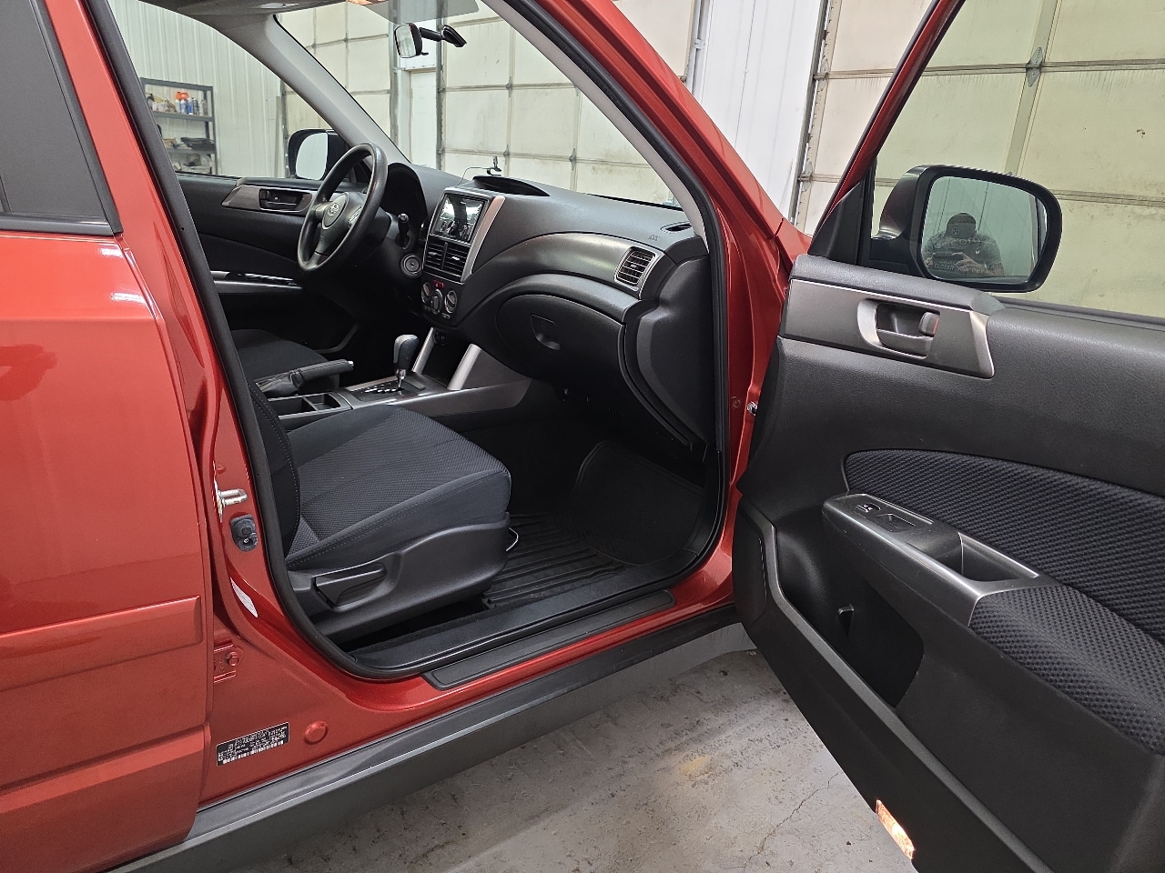 Subaru Forester 4dr Auto 2.5X w/Alloy Wheel Value Pkg 2011