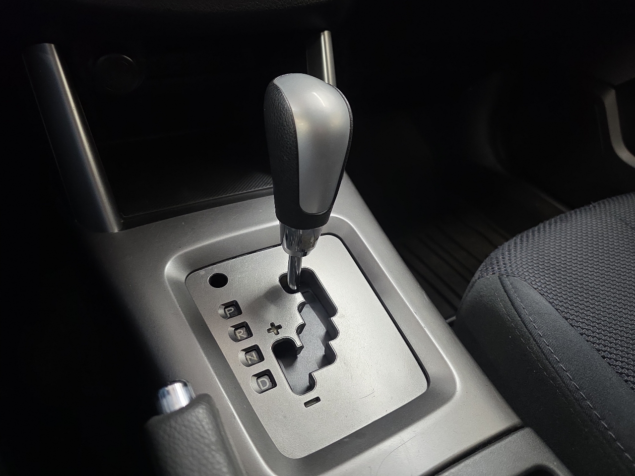 Subaru Forester 4dr Auto 2.5X w/Alloy Wheel Value Pkg 2011