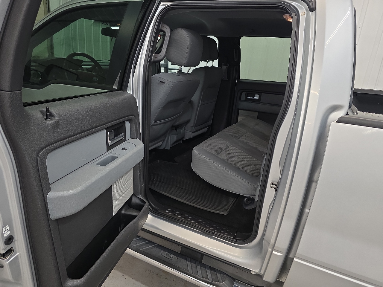 Ford F-150 4WD SuperCrew 145" King Ranch 2013