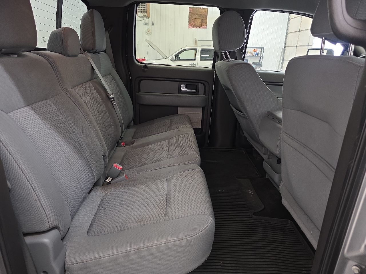 Ford F-150 4WD SuperCrew 145" King Ranch 2013