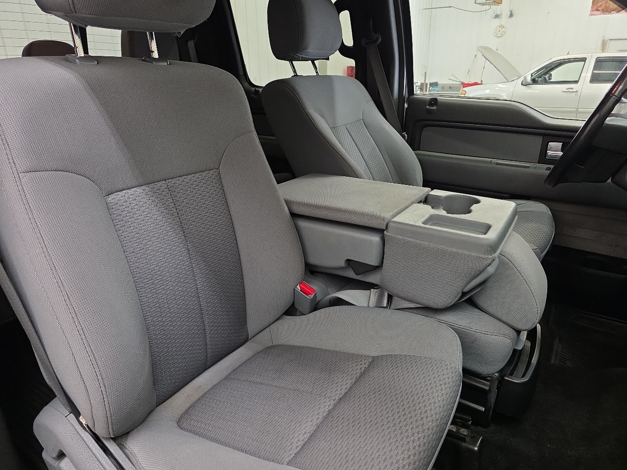 Ford F-150 4WD SuperCrew 145" King Ranch 2013