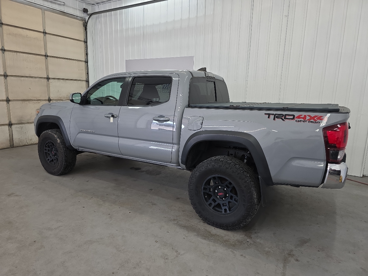 Toyota Tacoma 4WD TRD Off Road Double Cab 5' Bed V6 MT (Natl) 2019