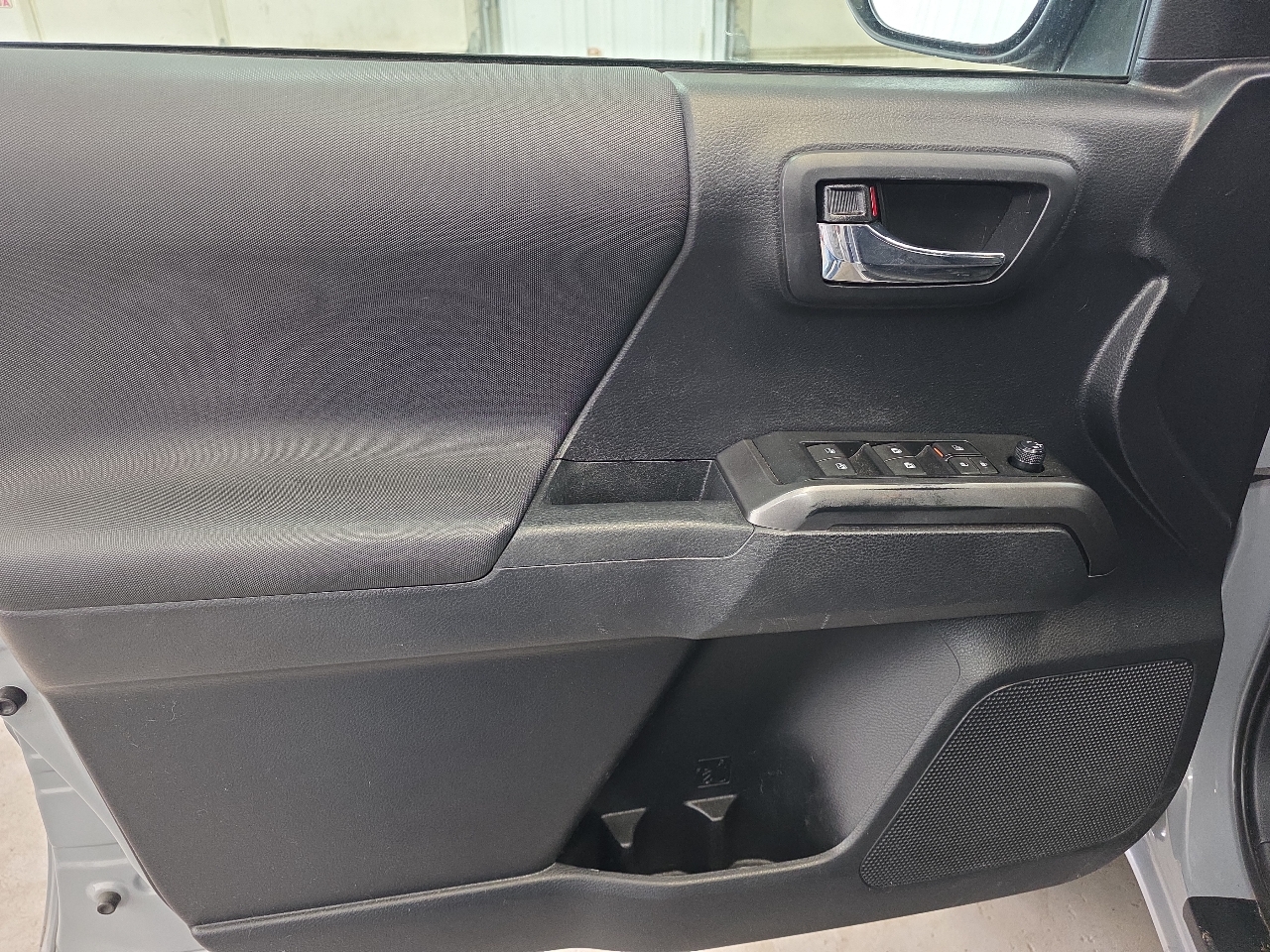 Toyota Tacoma 4WD TRD Off Road Double Cab 5' Bed V6 MT (Natl) 2019