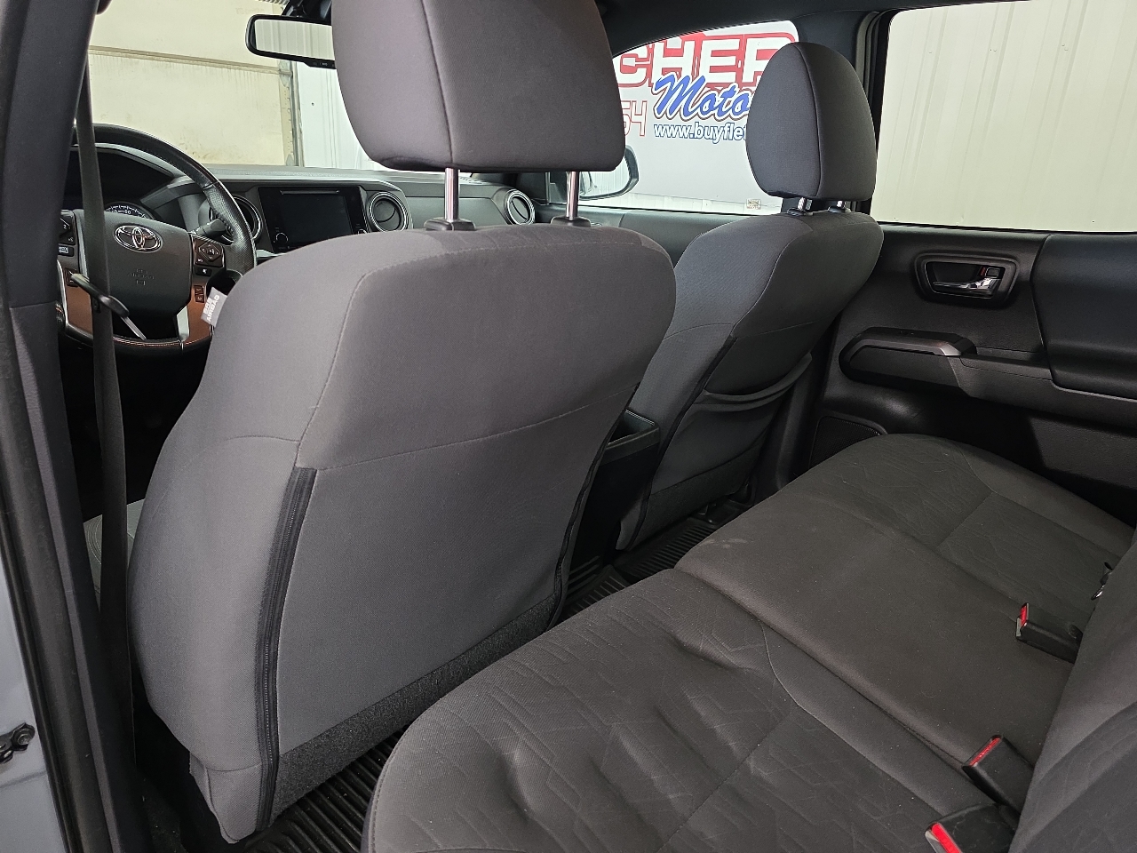 Toyota Tacoma 4WD TRD Off Road Double Cab 5' Bed V6 MT (Natl) 2019