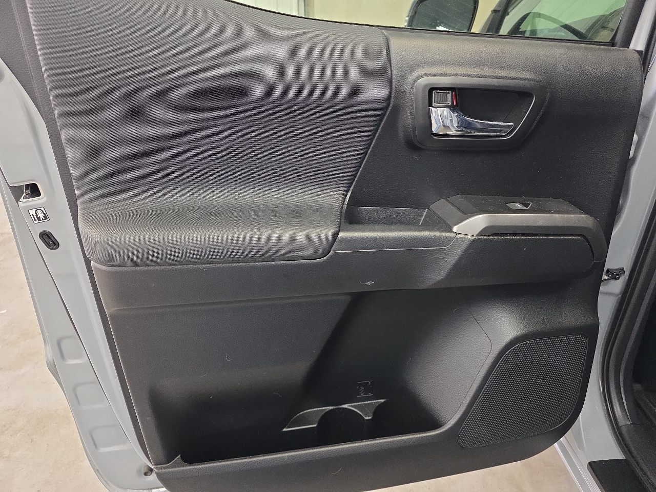 Toyota Tacoma 4WD TRD Off Road Double Cab 5' Bed V6 MT (Natl) 2019