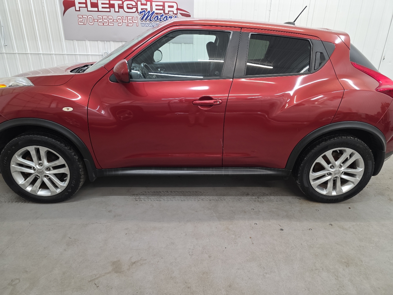 Nissan Juke 5dr Wgn CVT SV AWD 2012