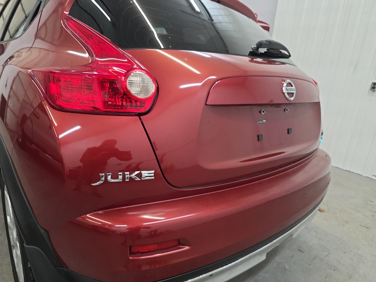 Nissan Juke 5dr Wgn CVT SV AWD 2012