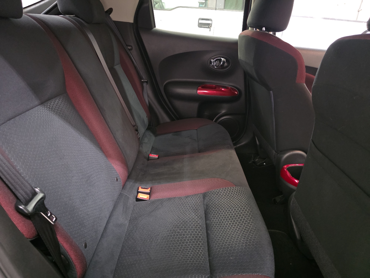 Nissan Juke 5dr Wgn CVT SV AWD 2012