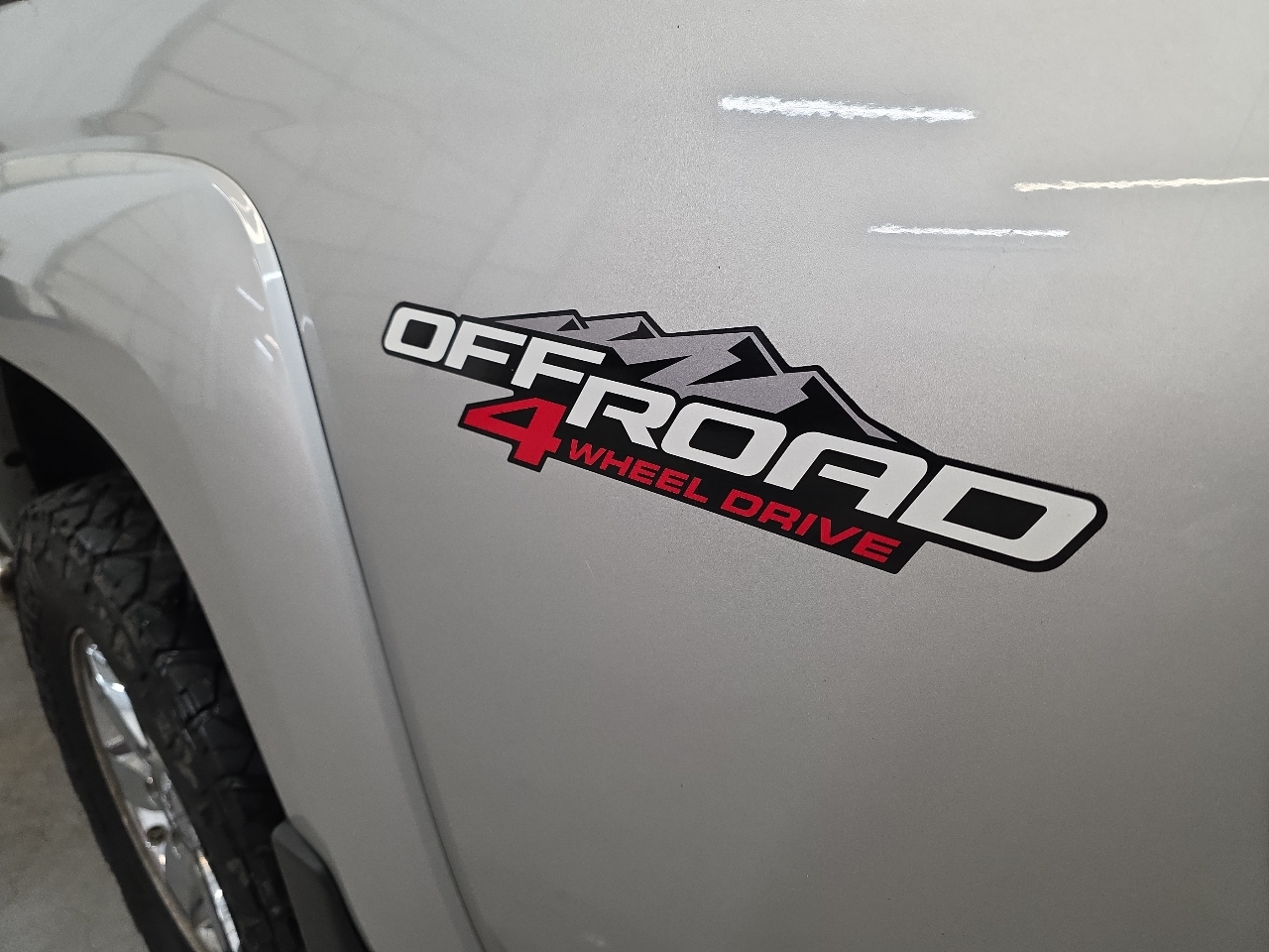 GMC Canyon 4WD Ext Cab 125.9" SLT 2010