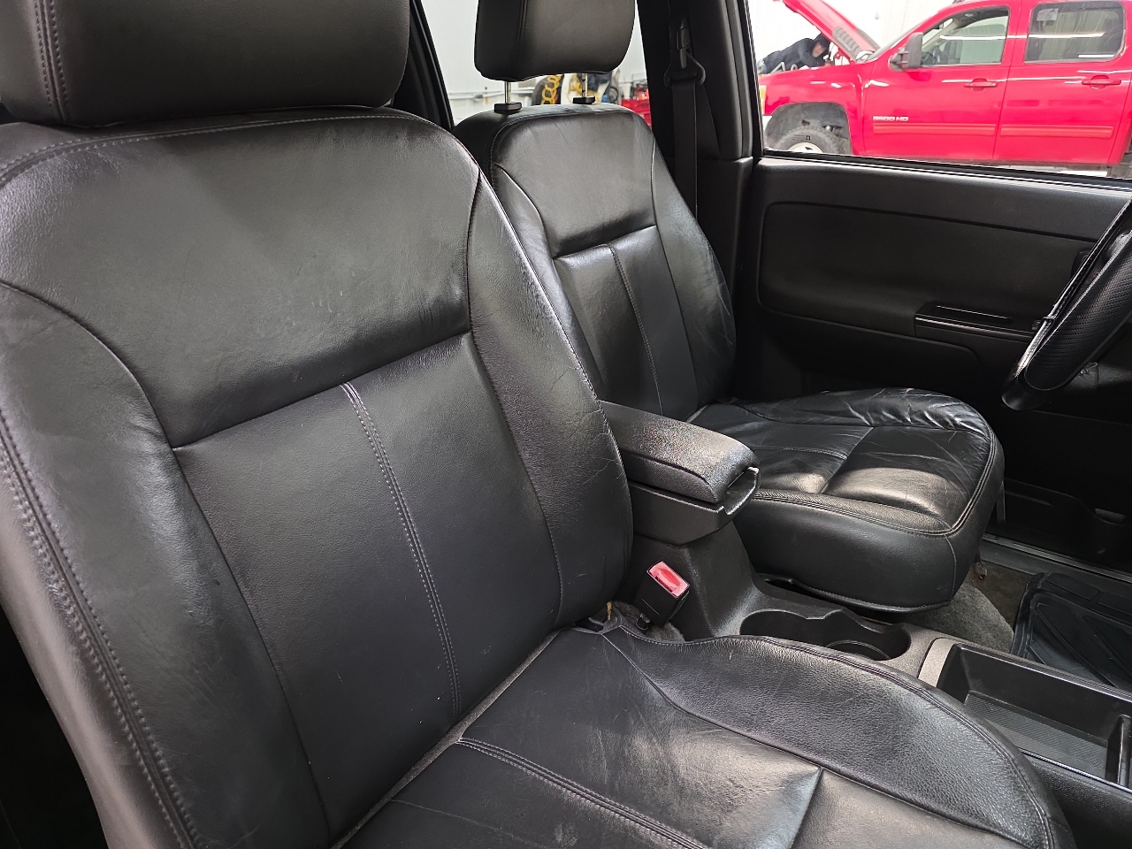 GMC Canyon 4WD Ext Cab 125.9" SLT 2010