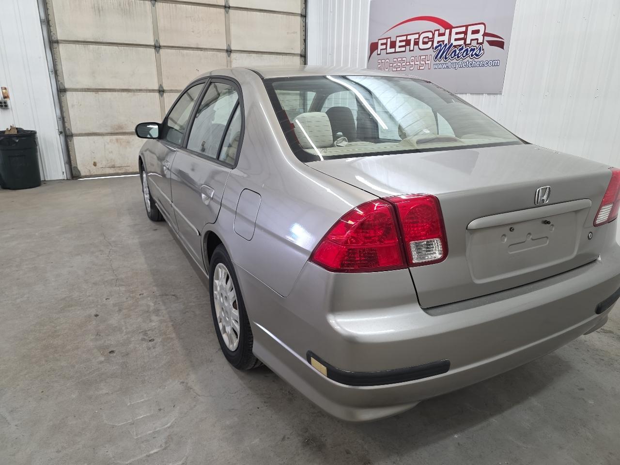 Honda Civic Sdn LX AT 2005