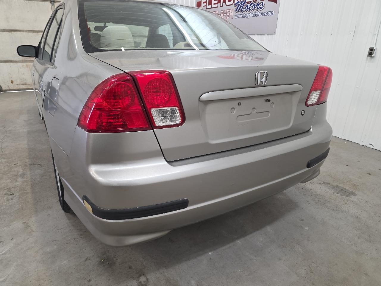 Honda Civic Sdn LX AT 2005