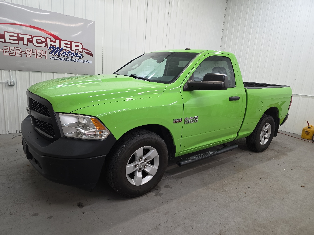 RAM 1500 2WD Reg Cab 120.5" Tradesman 2016