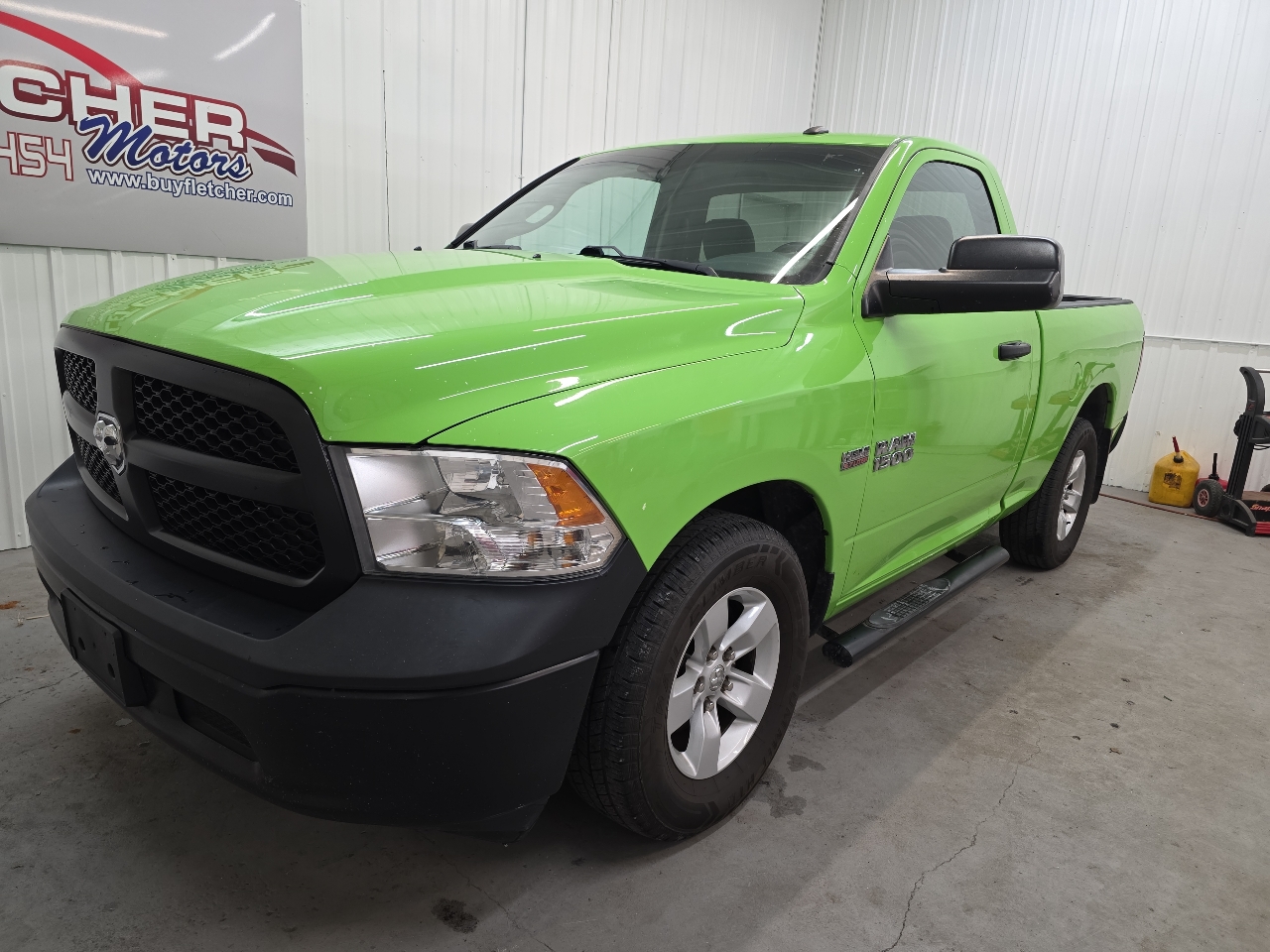 RAM 1500 2WD Reg Cab 120.5" Tradesman 2016