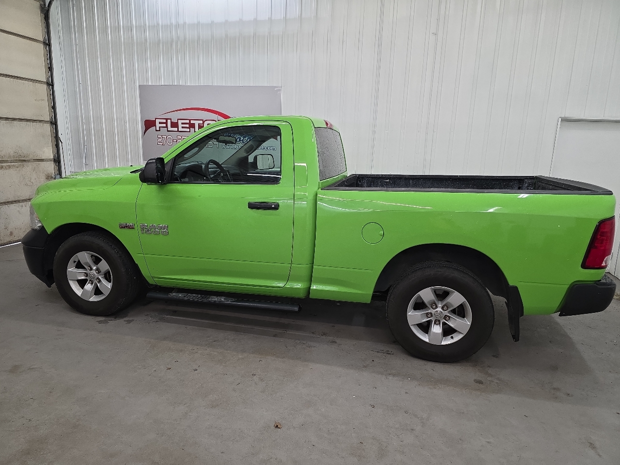 RAM 1500 2WD Reg Cab 120.5" Tradesman 2016