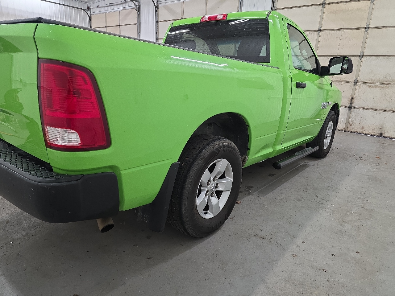 RAM 1500 2WD Reg Cab 120.5" Tradesman 2016