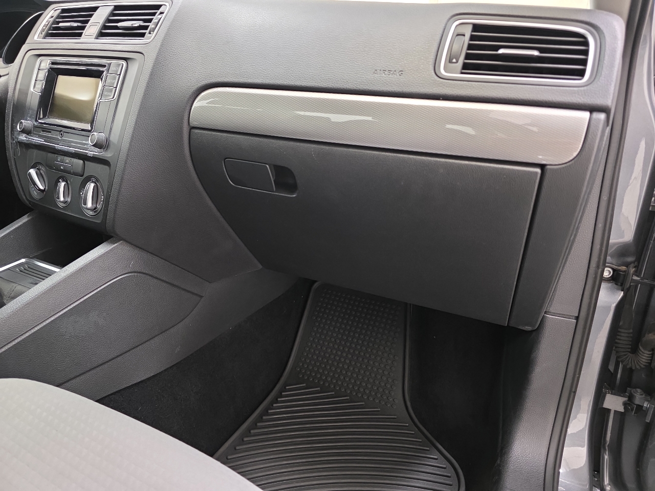 Volkswagen Jetta 1.4T S Manual 2018