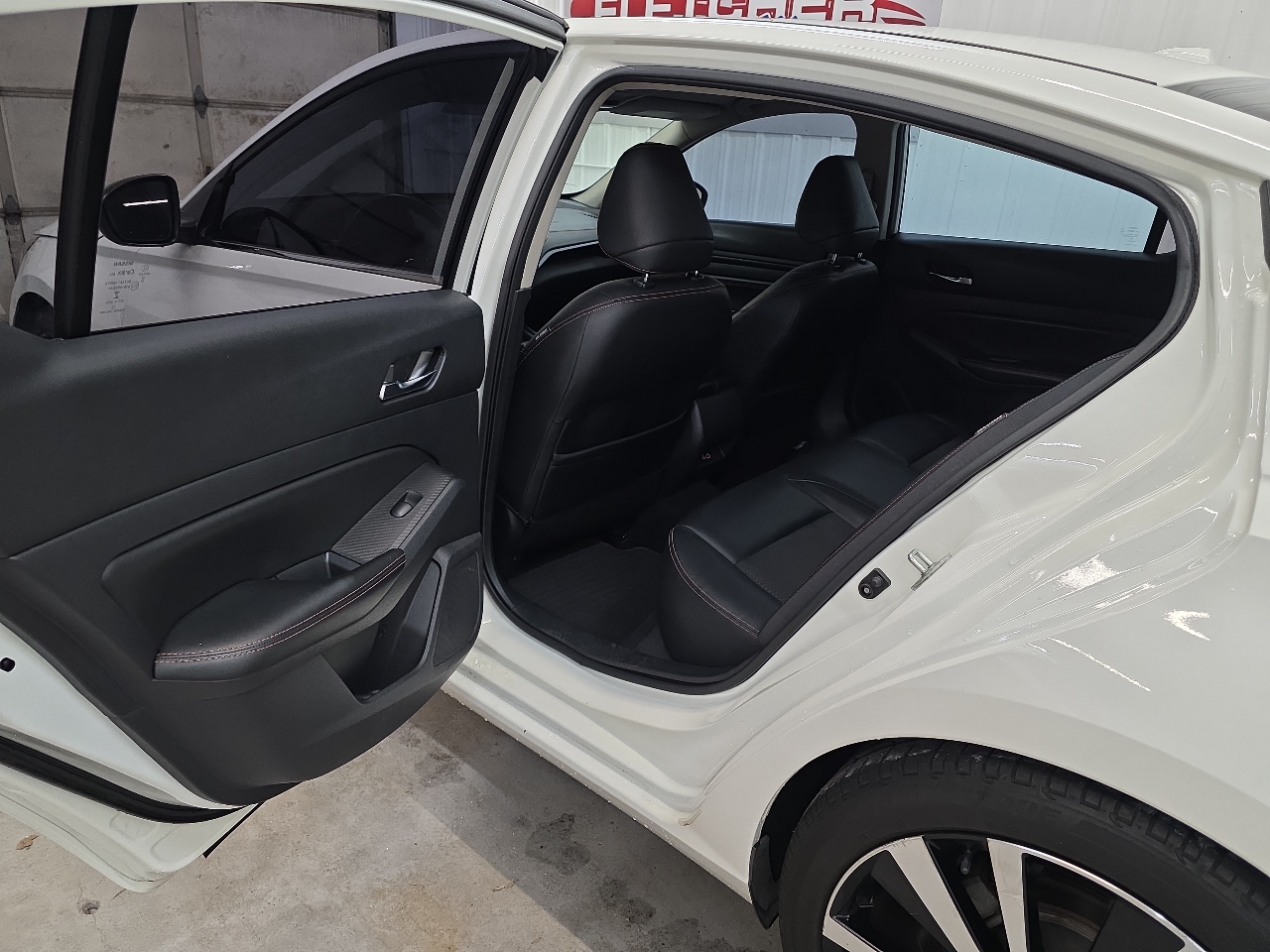 Nissan Altima 2.5 SR Sedan 2019