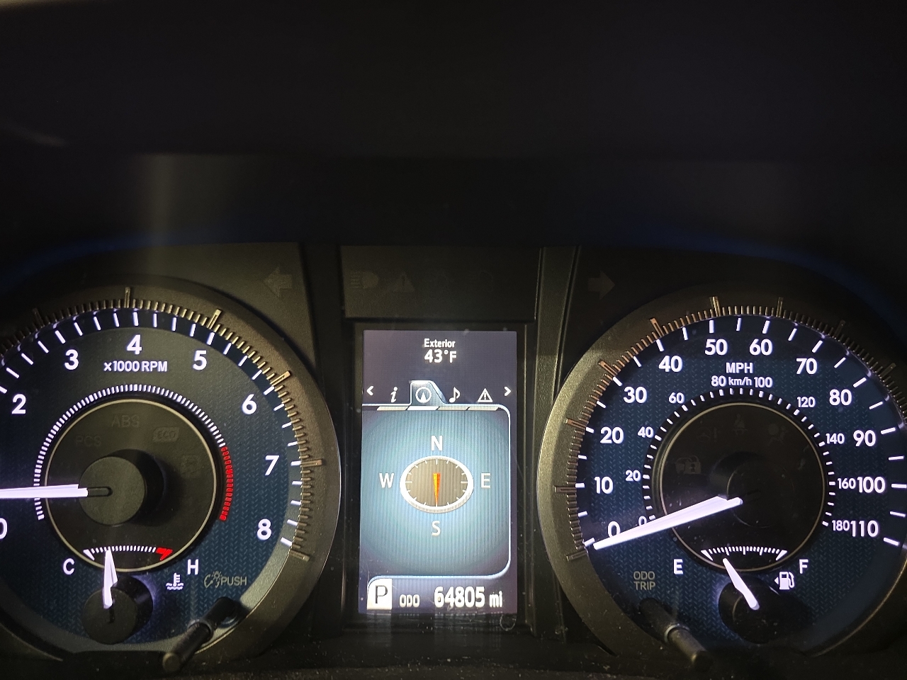 Toyota Sienna 5dr 7-Pass Van XLE Premium AWD (Natl) 2015