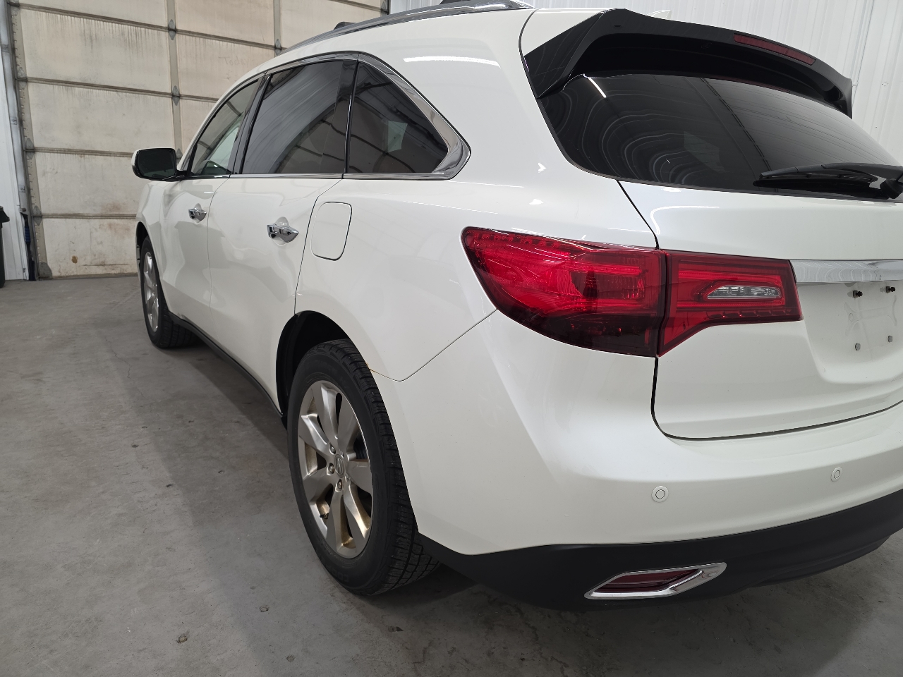 Acura MDX SH-AWD 4dr w/Advance/Entertainment 2016