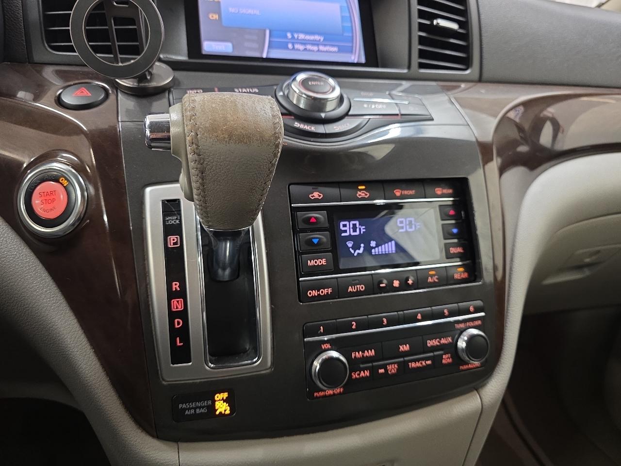 Nissan Quest 4dr SL 2012