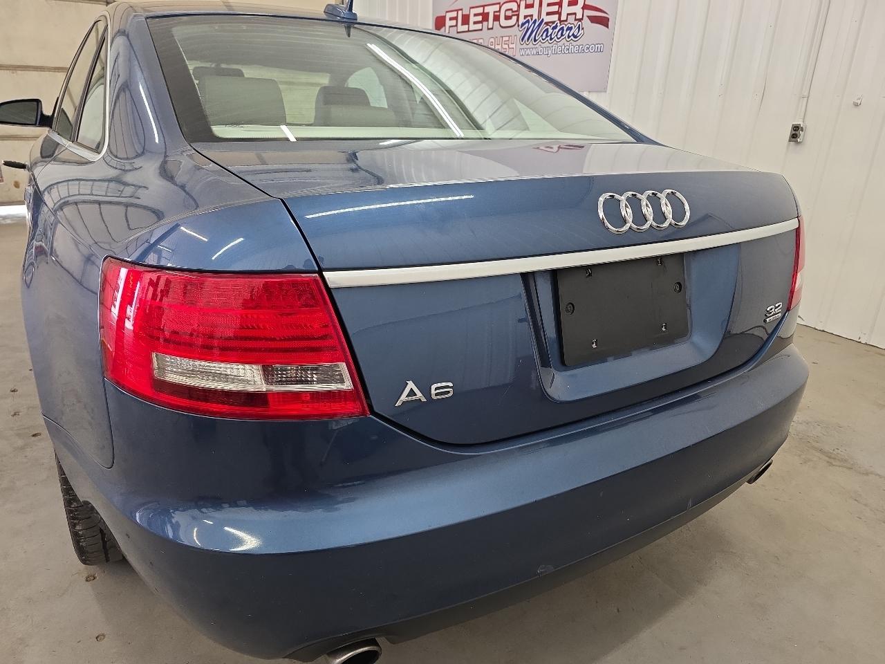 Audi A6 4dr Sdn 3.2L quattro Auto 2005