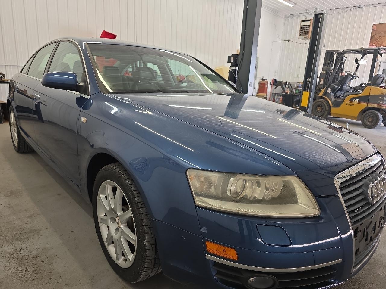 Audi A6 4dr Sdn 3.2L quattro Auto 2005