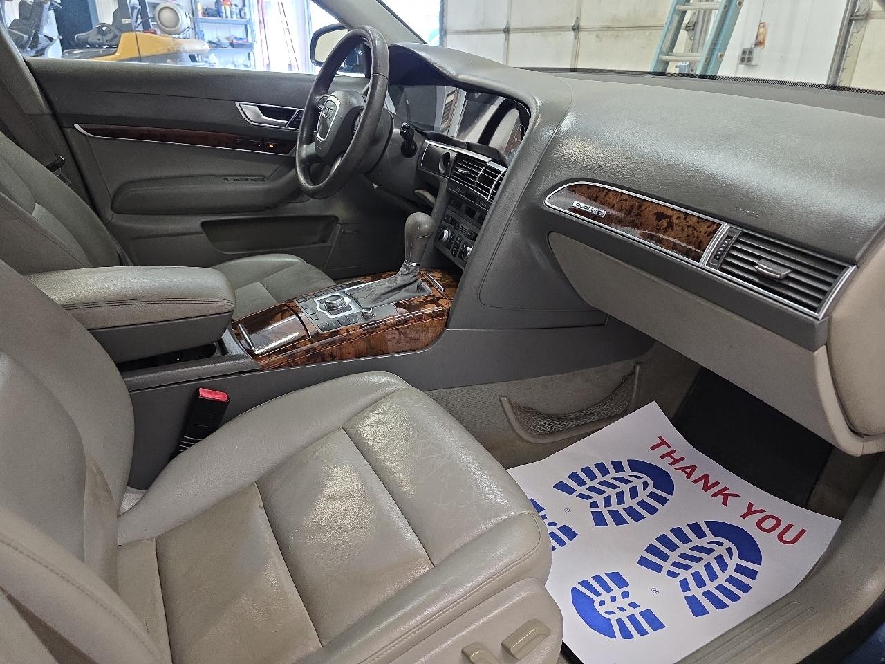 Audi A6 4dr Sdn 3.2L quattro Auto 2005