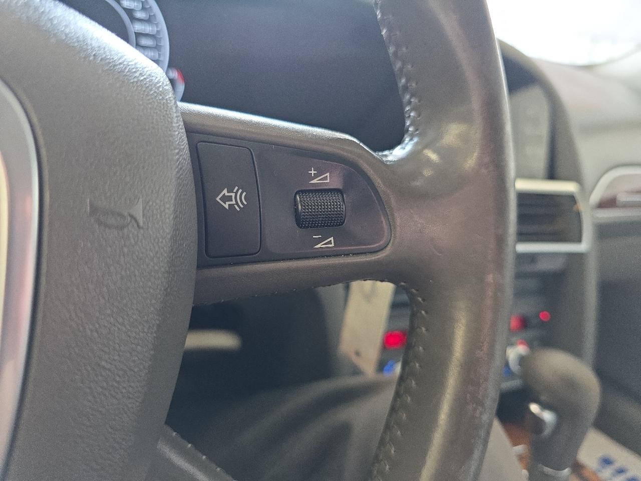 Audi A6 4dr Sdn 3.2L quattro Auto 2005