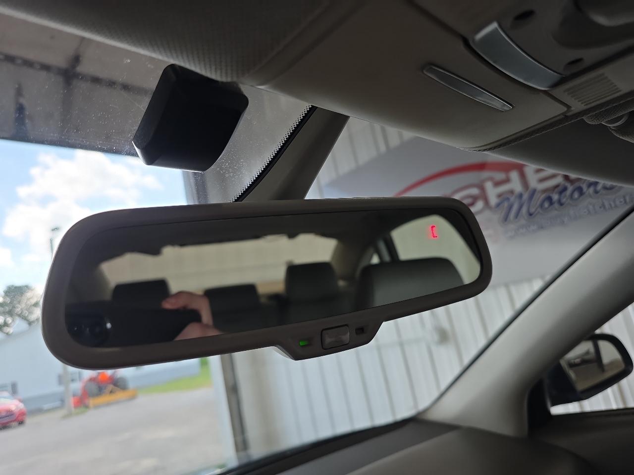 Audi A6 4dr Sdn 3.2L quattro Auto 2005