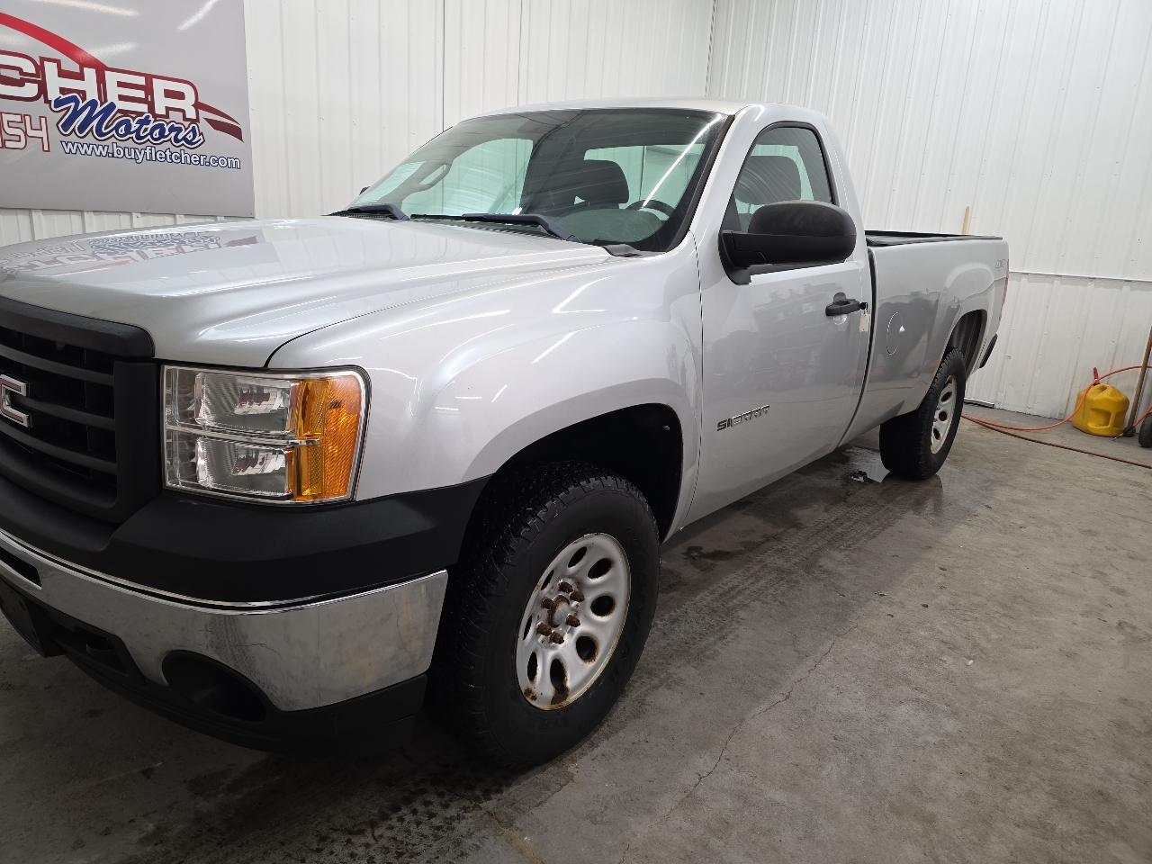 GMC Sierra 1500 4WD Reg Cab 133.0" Work Truck 2012