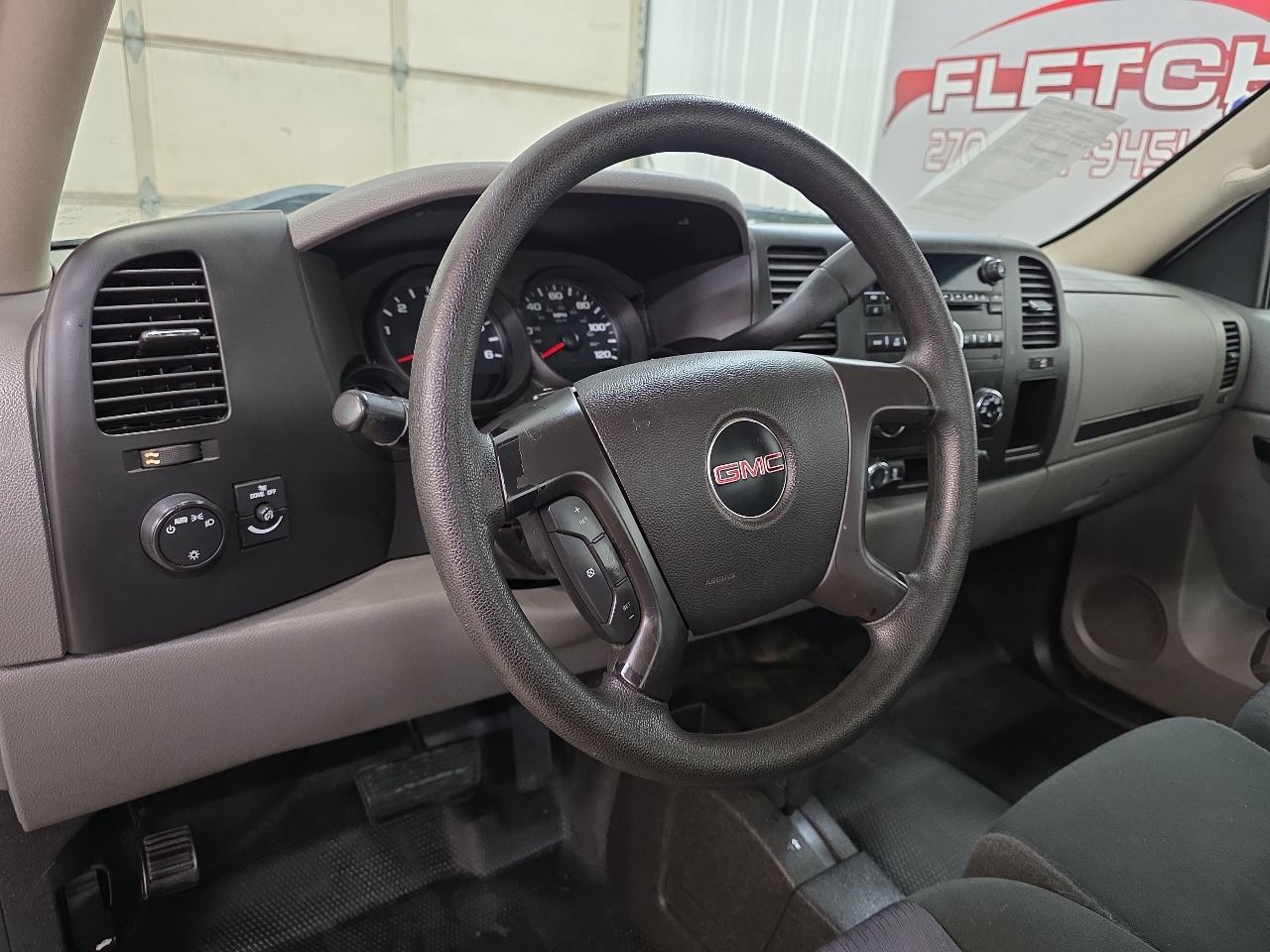 GMC Sierra 1500 4WD Reg Cab 133.0" Work Truck 2012