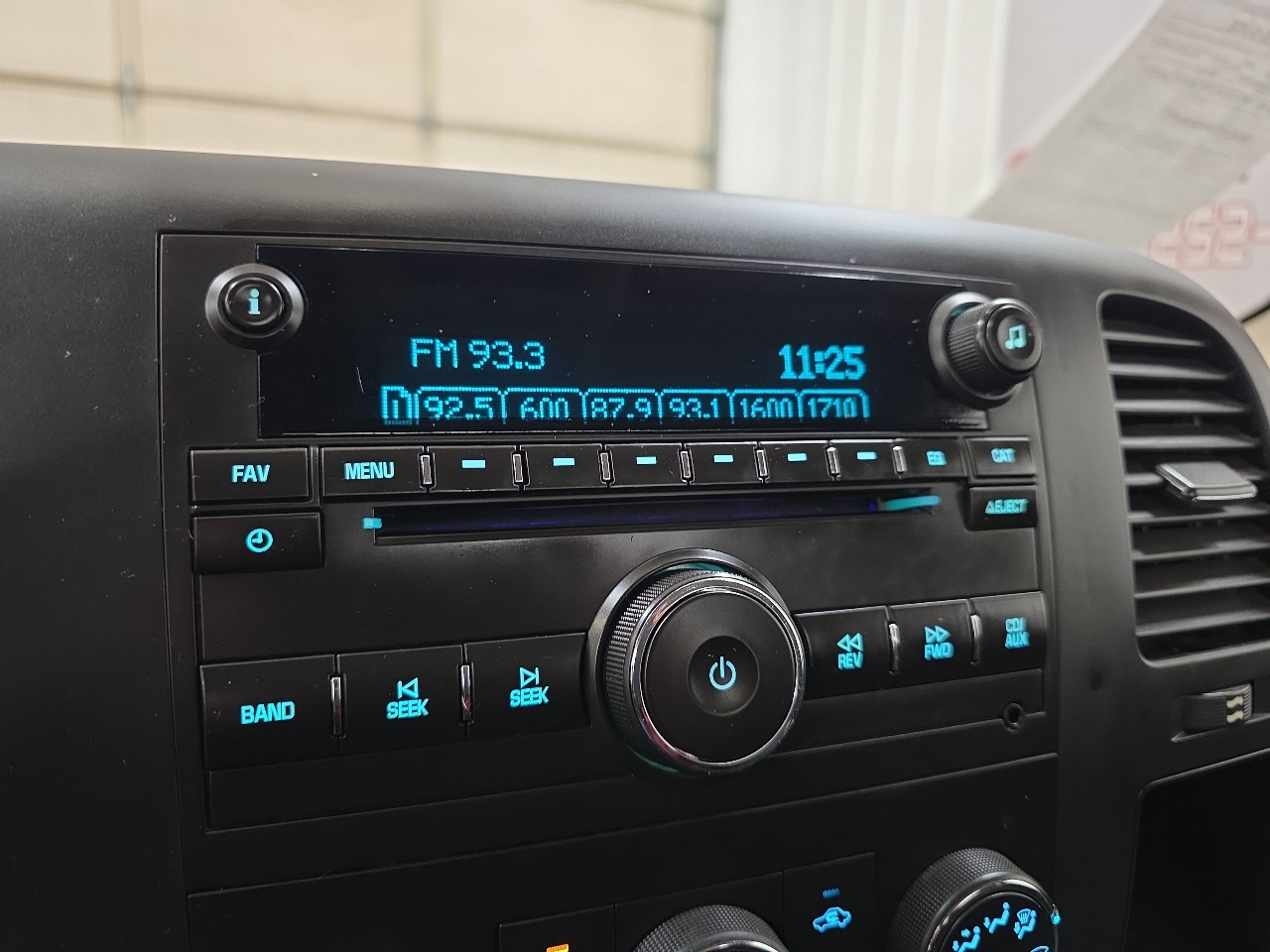 GMC Sierra 1500 4WD Reg Cab 133.0" Work Truck 2012