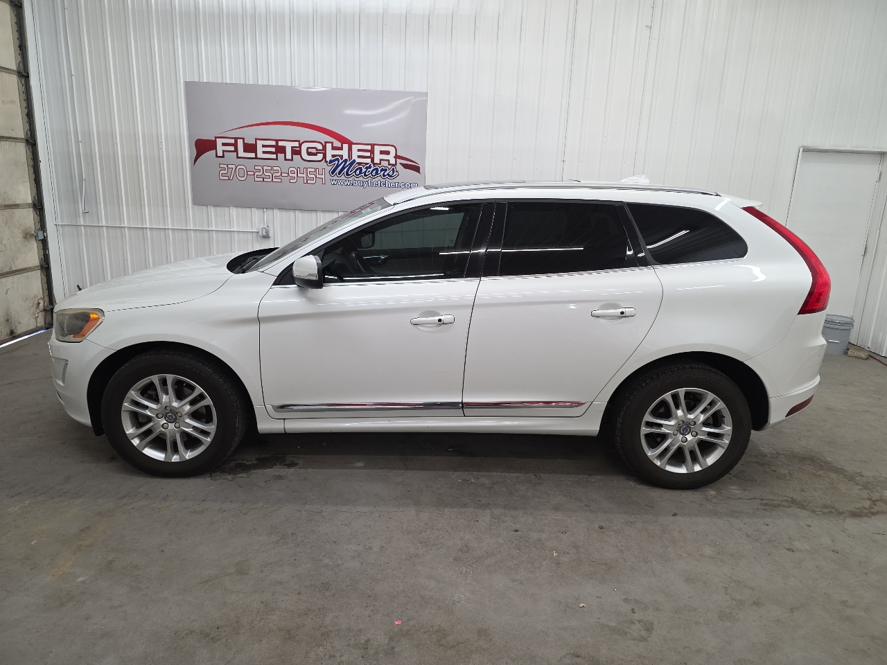 Volvo XC60 FWD 4dr T5 Drive-E Platinum 2016