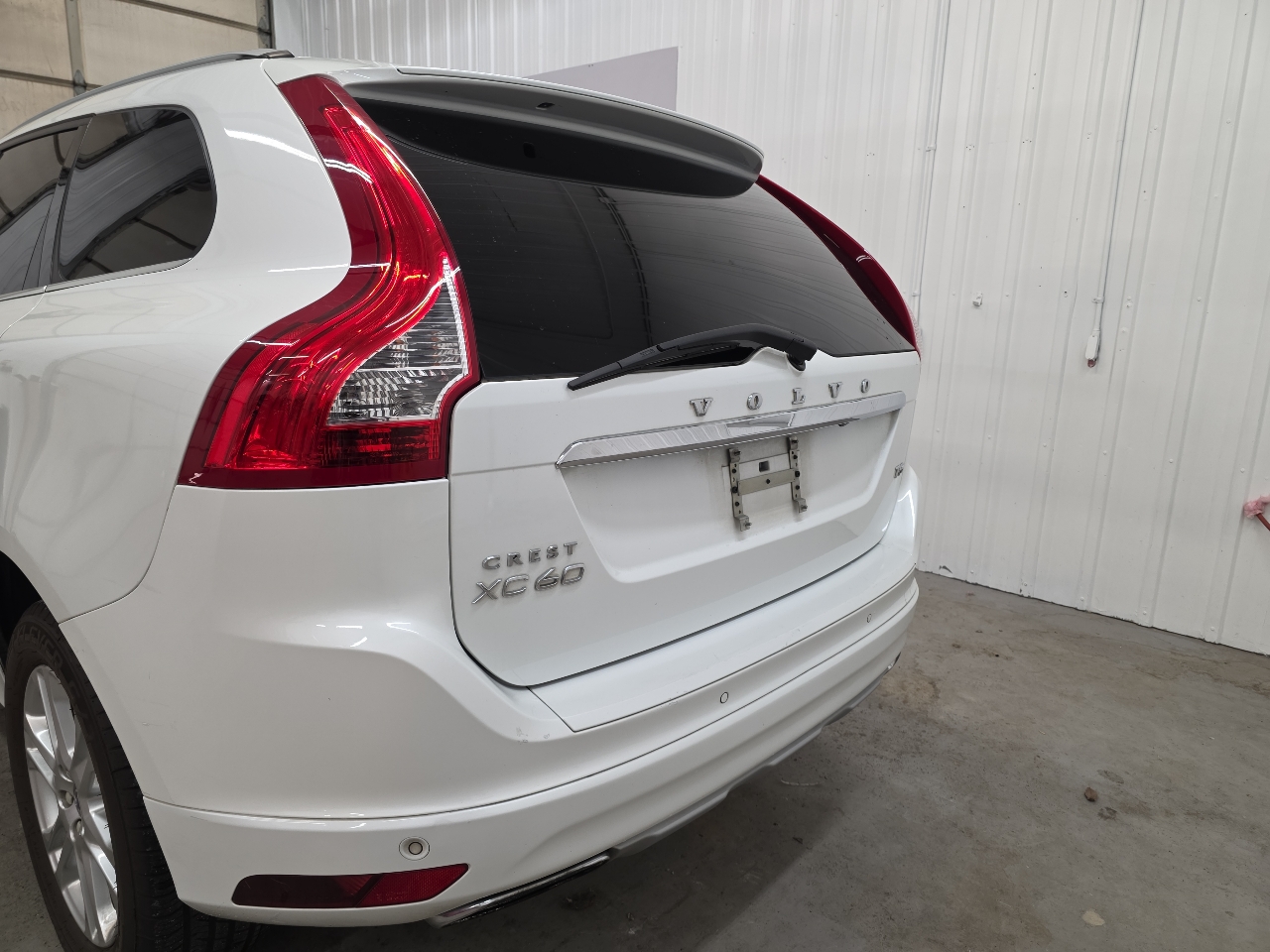 Volvo XC60 FWD 4dr T5 Drive-E Platinum 2016