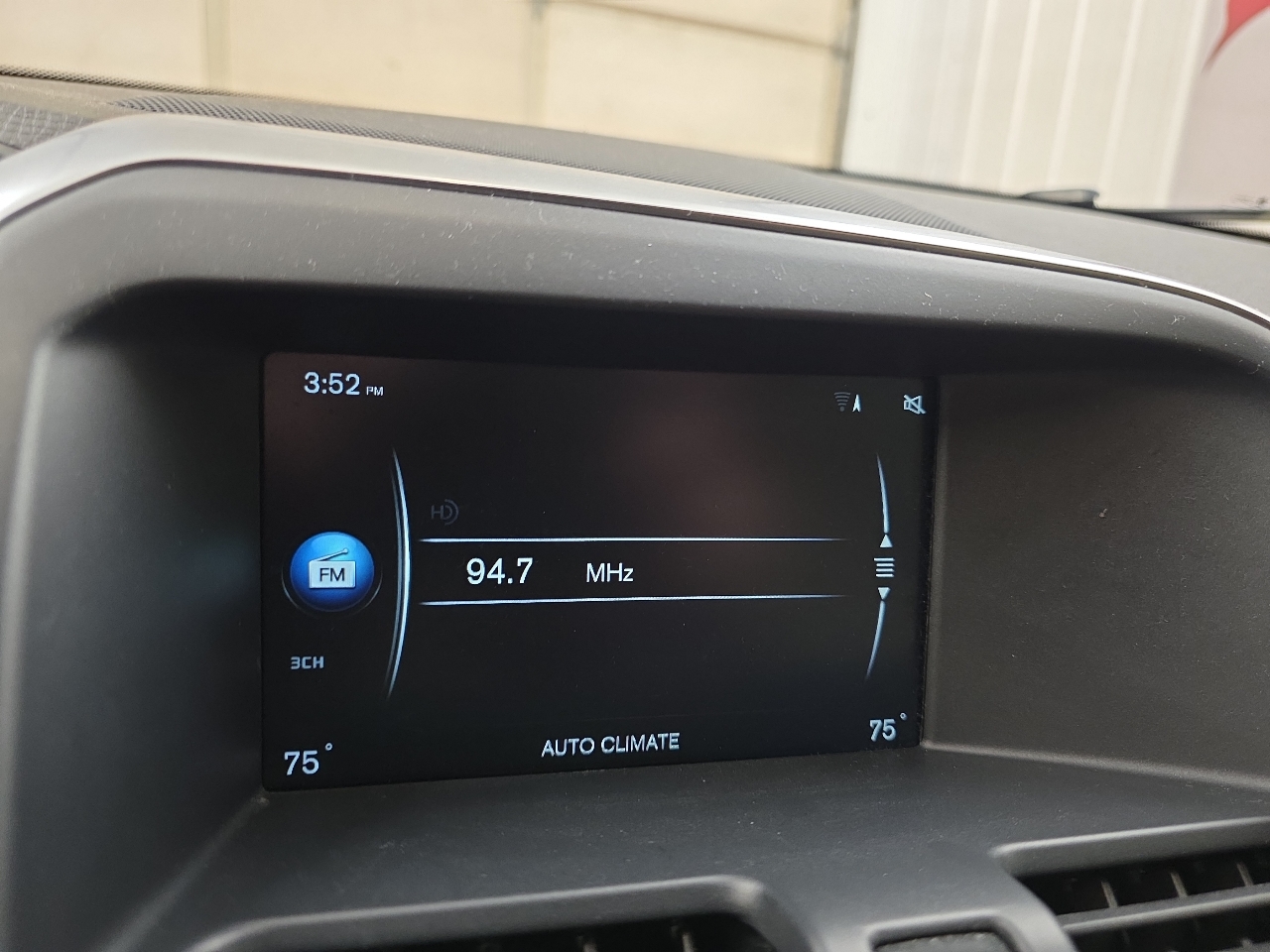 Volvo XC60 FWD 4dr T5 Drive-E Platinum 2016