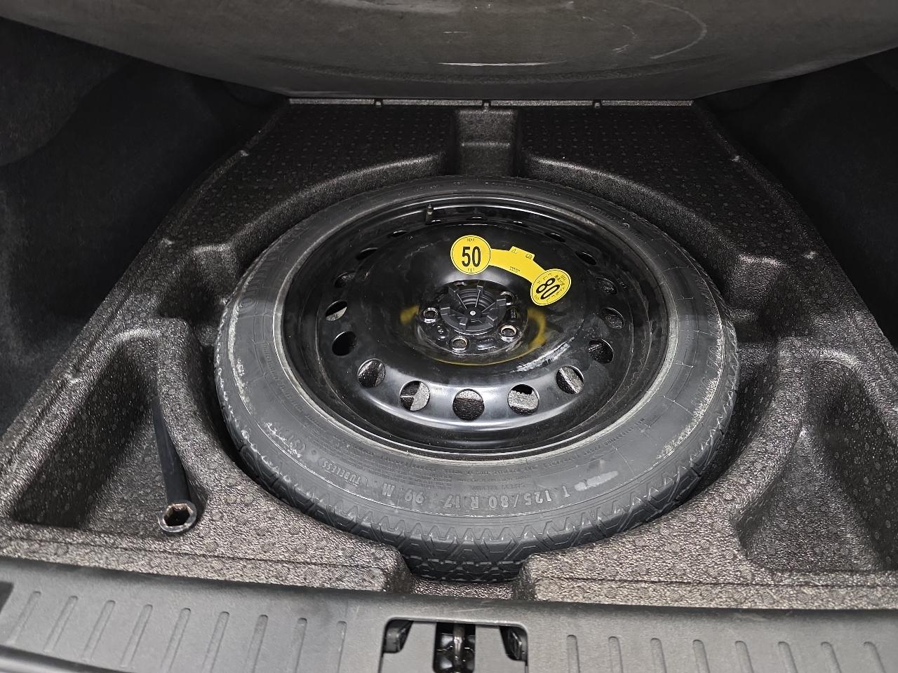 Volvo S60 2015.5 4dr Sdn T5 Drive-E Premier FWD 2015