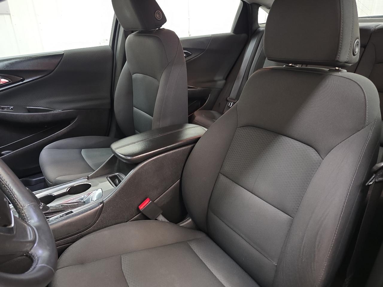 Chevrolet Malibu 4dr Sdn LT w/1LT 2018