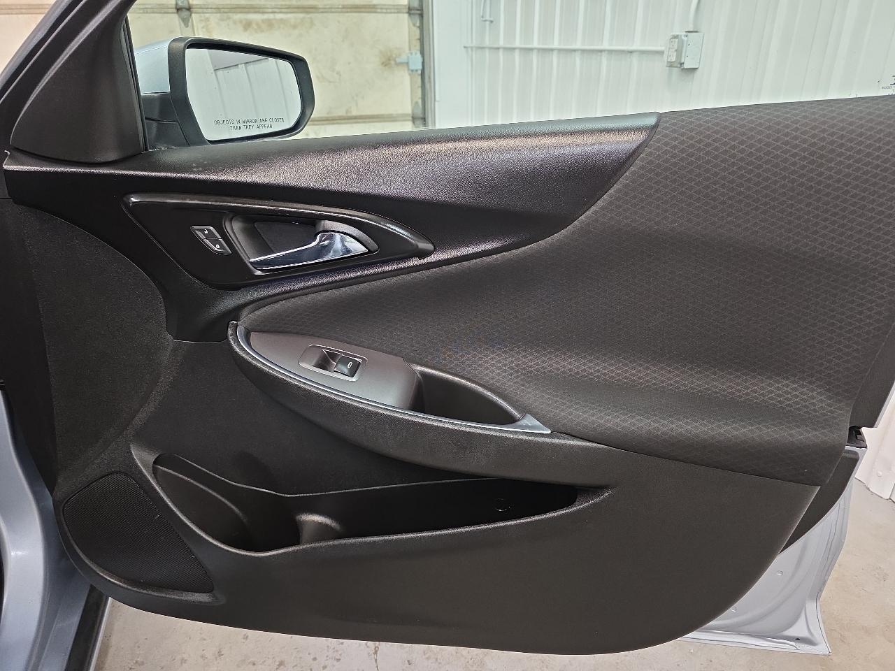 Chevrolet Malibu 4dr Sdn LT w/1LT 2018