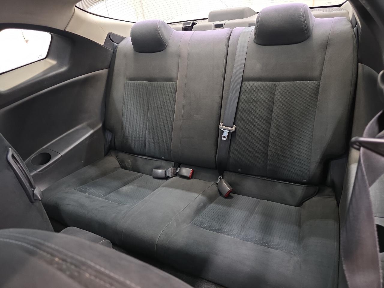 Nissan Altima 2dr Cpe I4 2.5 S 2013