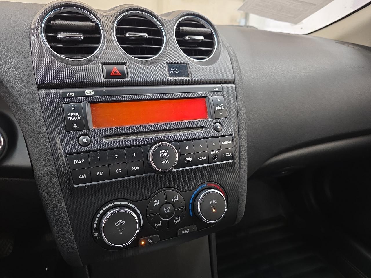 Nissan Altima 2dr Cpe I4 2.5 S 2013