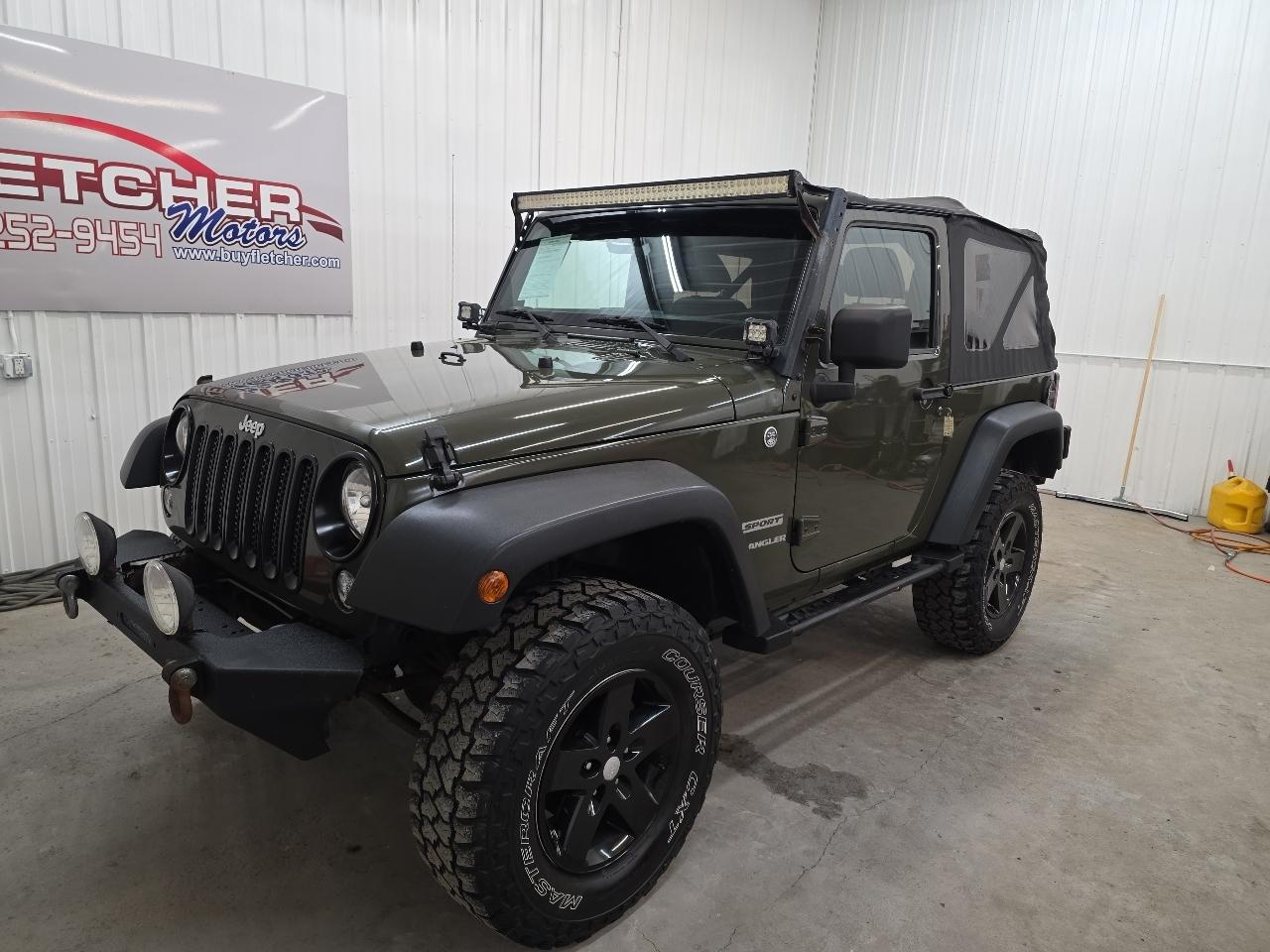 Jeep Wrangler 4WD 2dr Sport 2015